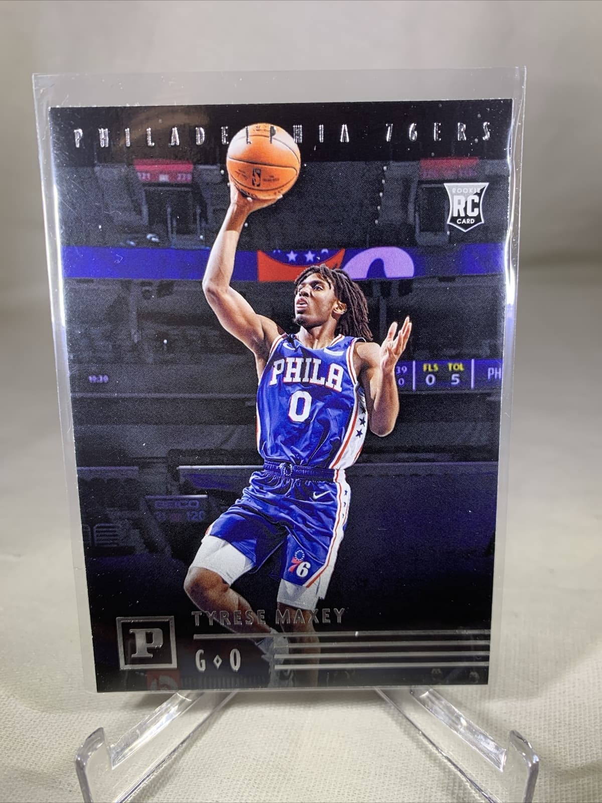 - Chronicles TYRESE MAXEY 76er 2020 Panini 2020 Panini
