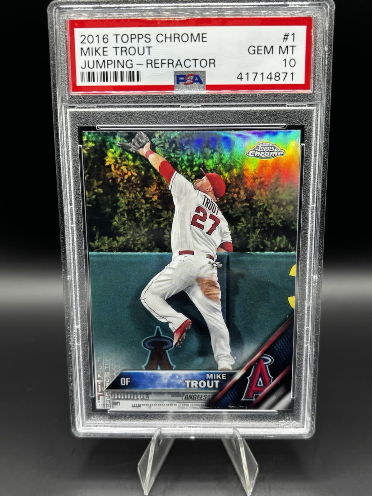 Mike Trout Jumping 2016 Topps Chrome 2016 Topps Chrome refractor