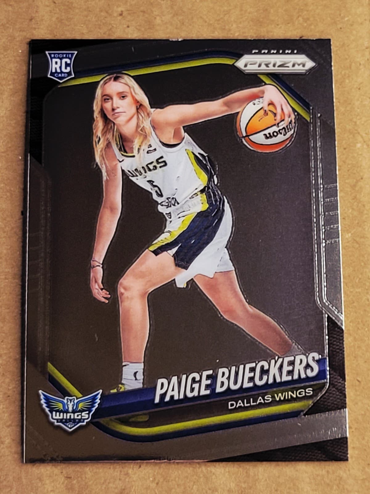 Paige Bueckers Silver 2025 Panini Prizm