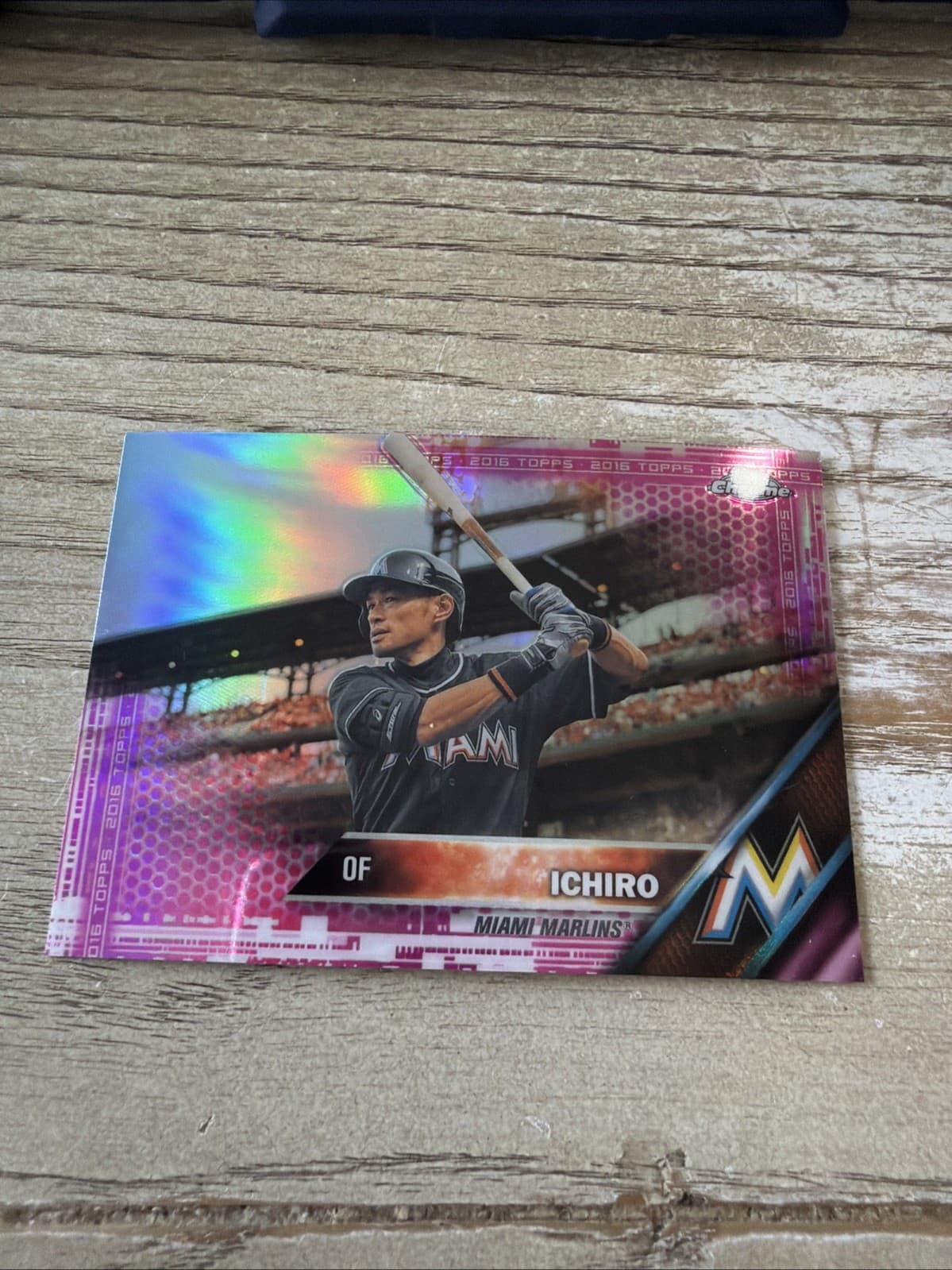 Ichiro Pink 2016 Topps Chrome 2016 Topps Chrome pink-refractor
