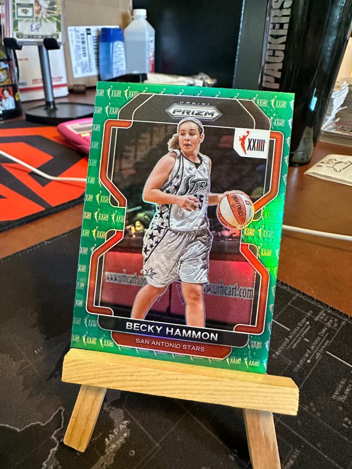 WNBA - Green - - Silver - Inse 2022 Panini Prizm