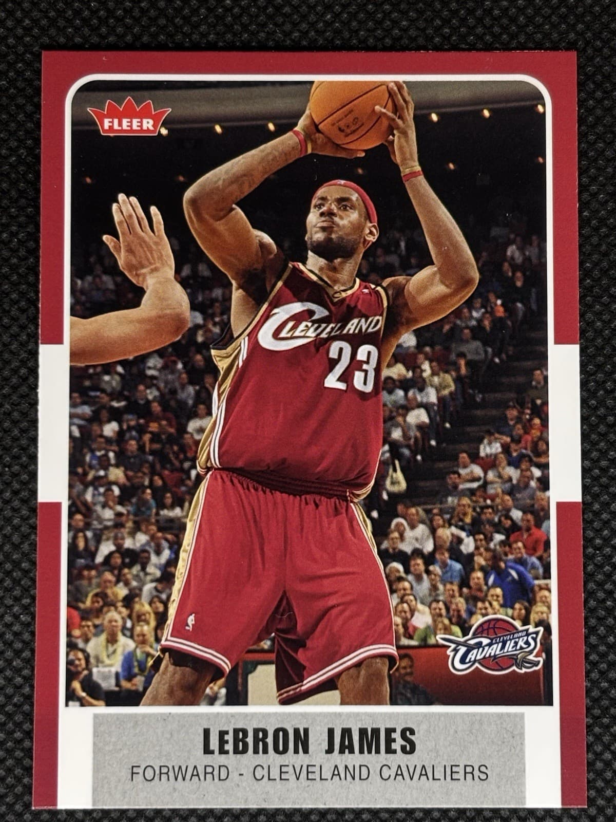 Bron James Cleveland 2007 Fleer 2007 Fleer