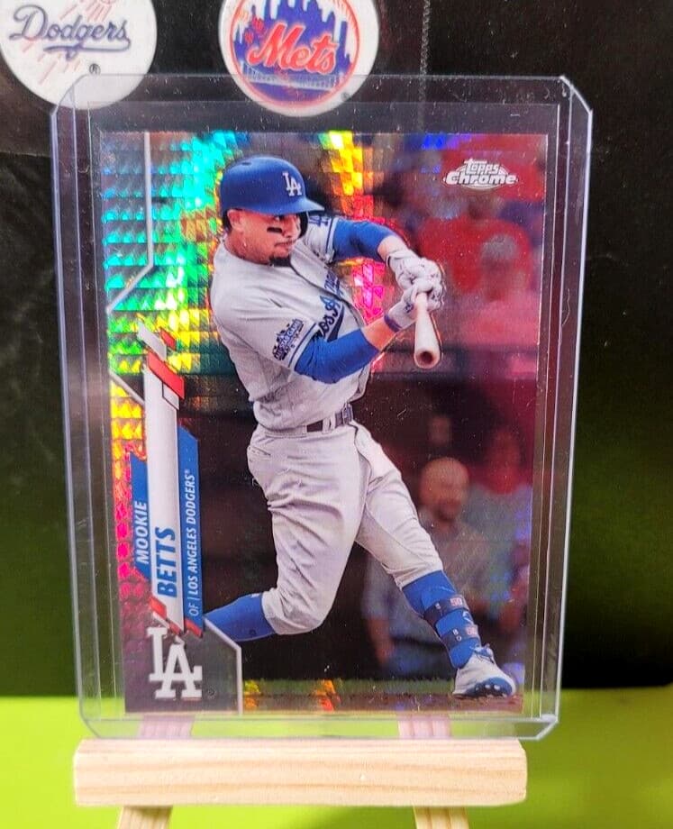 PRISM MOOKIE BETTS LOS ANGELES 2020 Topps Chrome