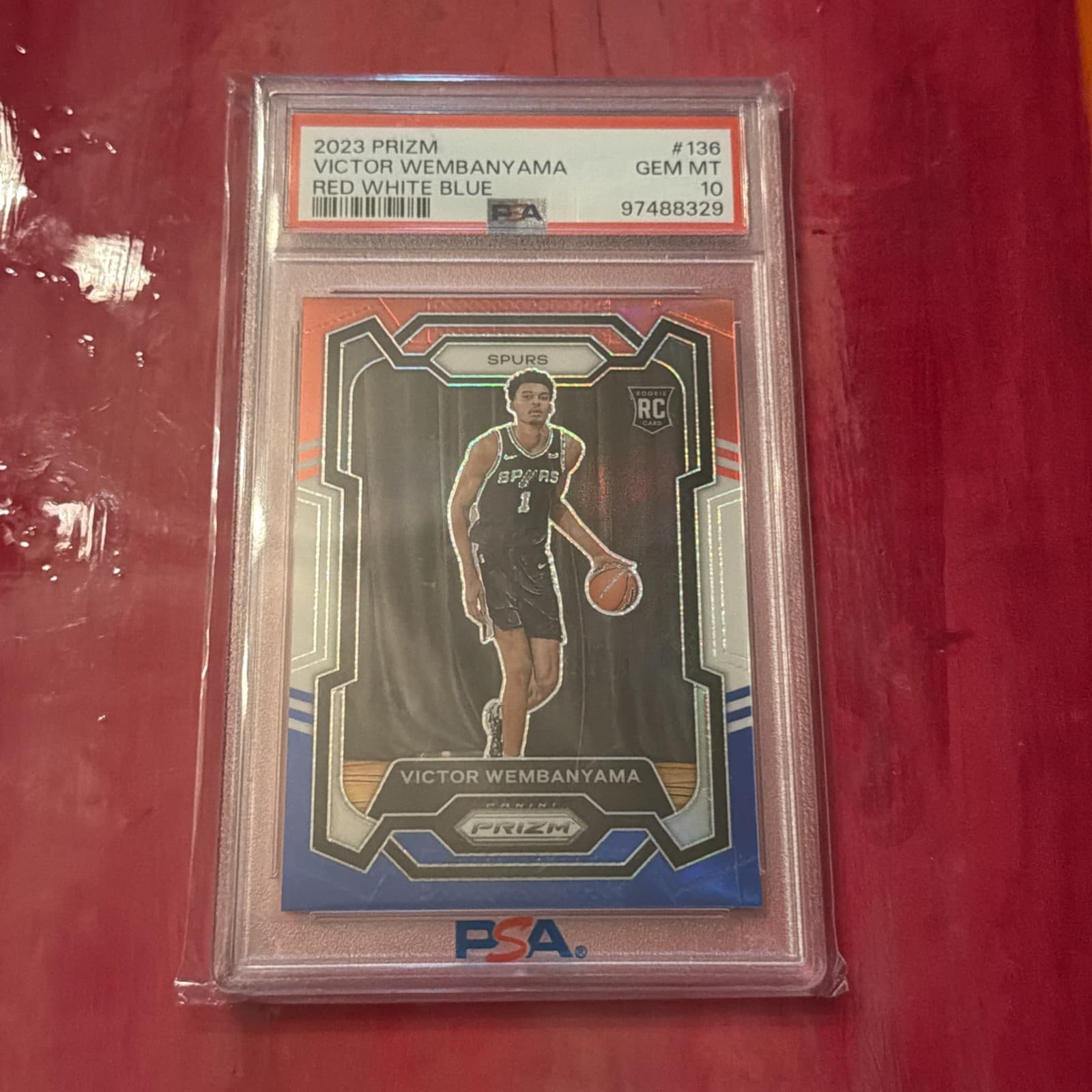 Victor Wembanyama Red 2023 Panini Prizm 2023 Panini Prizm blue-red