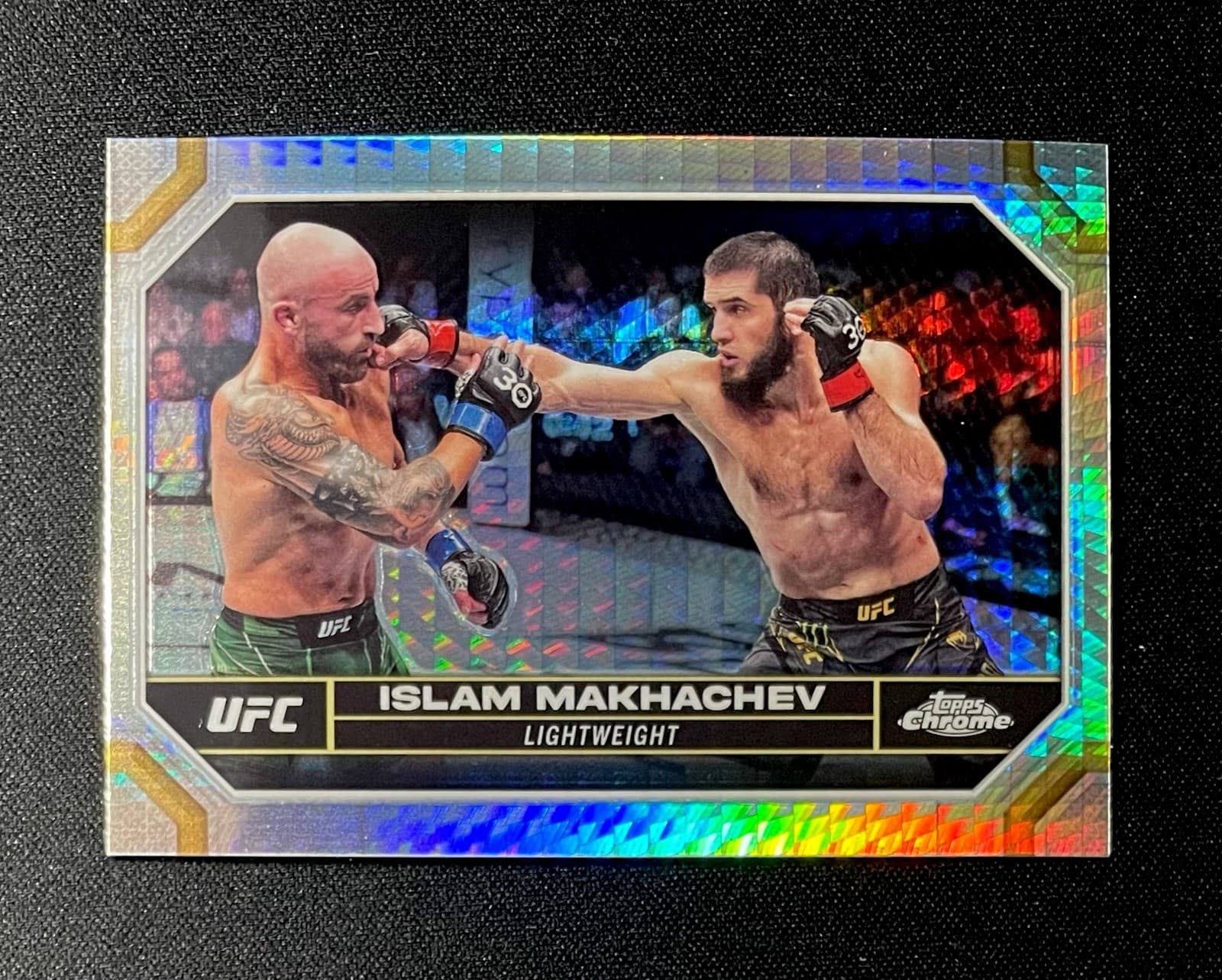 Prism Islam Makhachev 2024 Topps Chrome 2024 Topps Chrome refractor