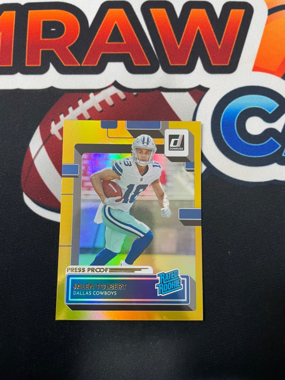 Gold Press Proof 2022 Panini 2022 Panini gold-holo