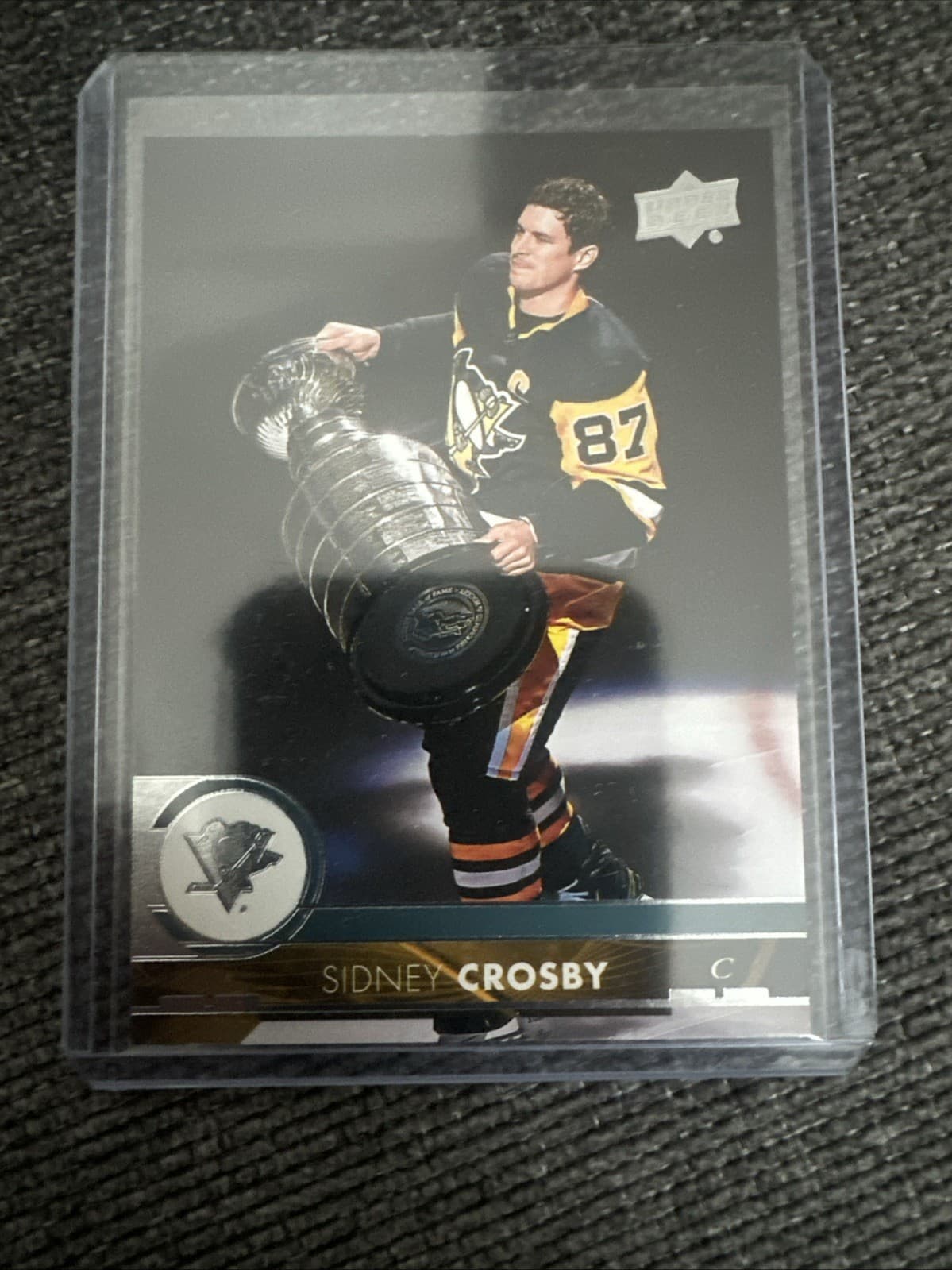 Sidney Crosby #19