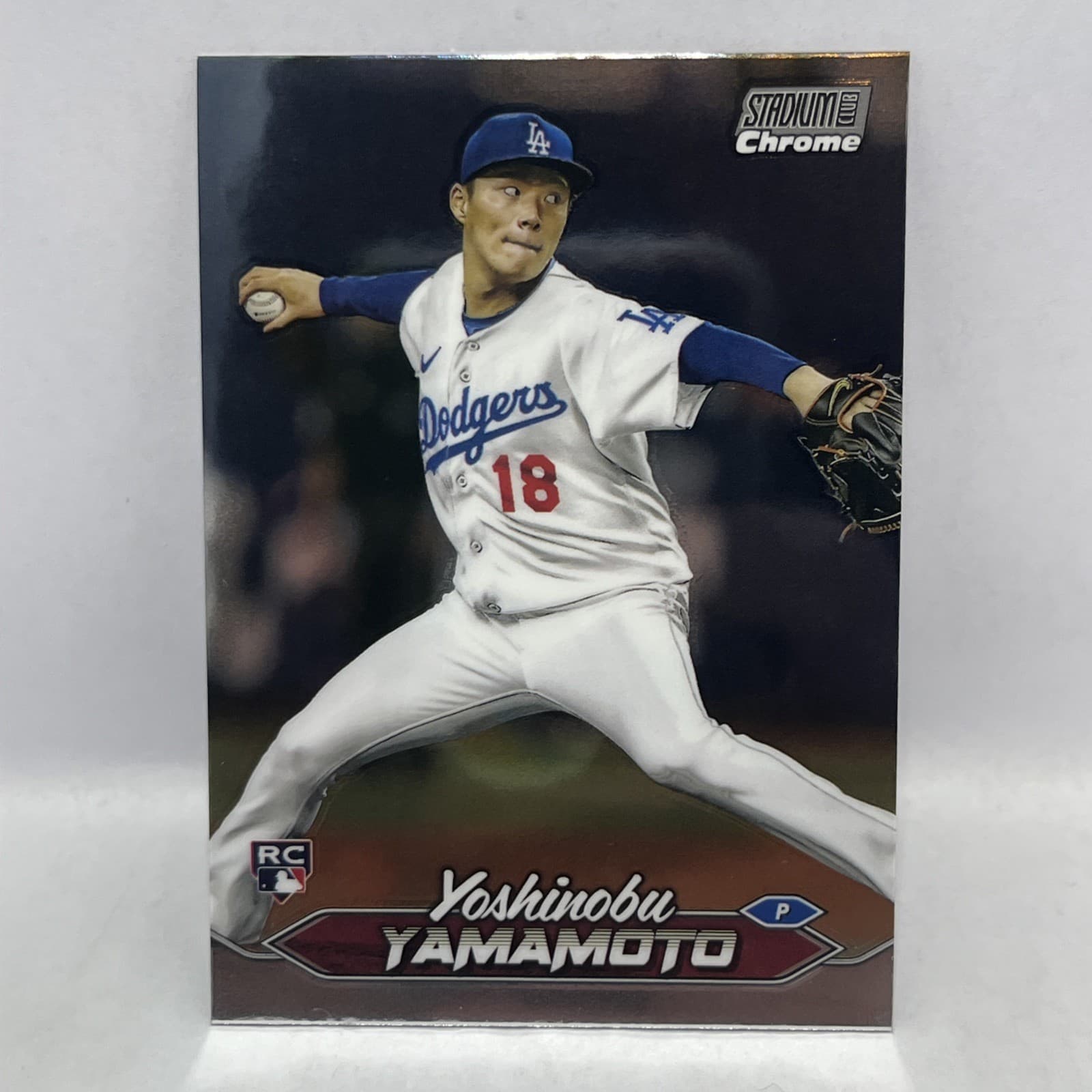 Yoshinobu Yamamoto 2024 Topps Stadium Club