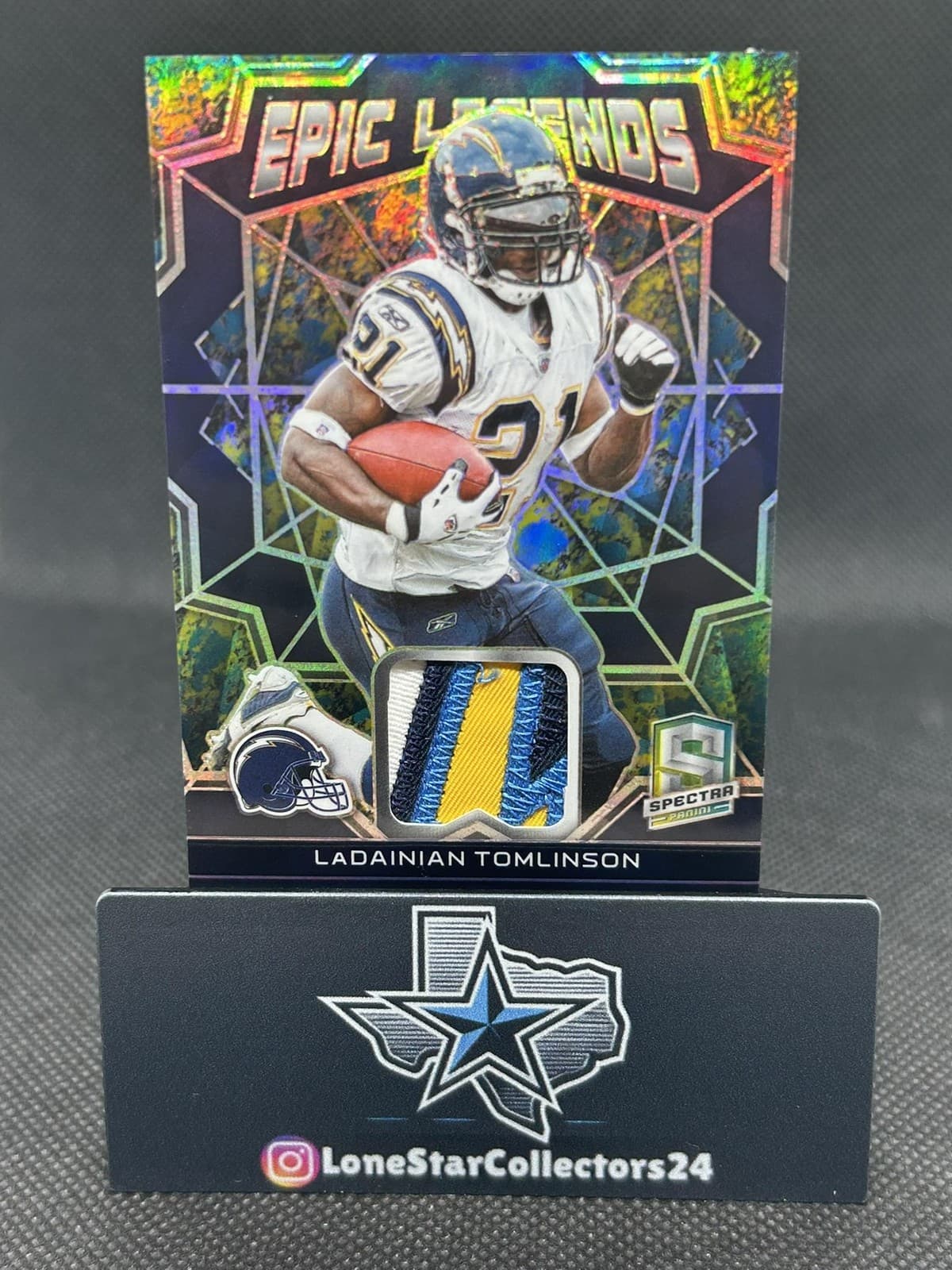 Spectra La 2022 Panini 2022 Panini neon