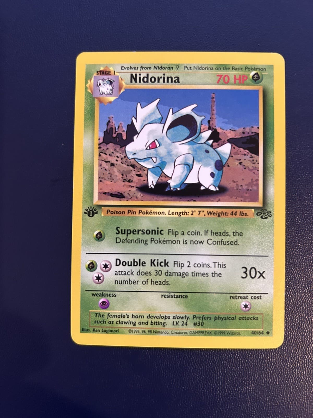 Nidorina trading card